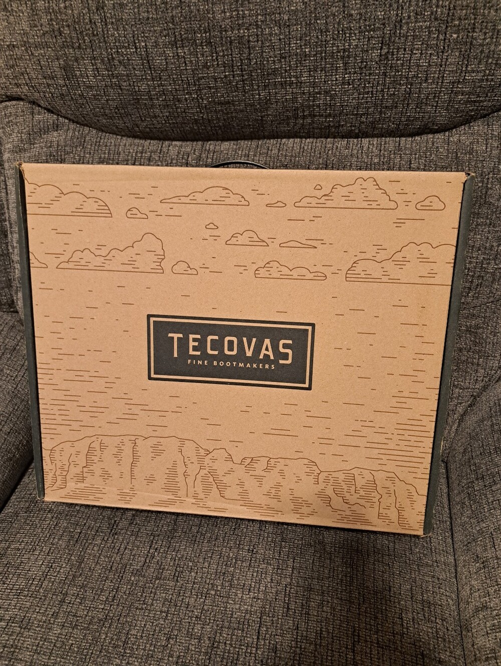 Tecovas Brown and Black Boot Box